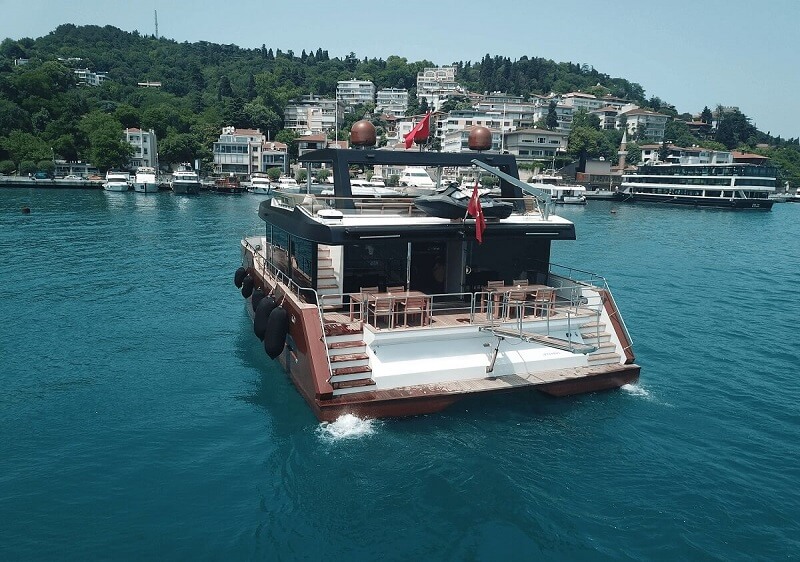 istanbul-cruise-by-yacht
